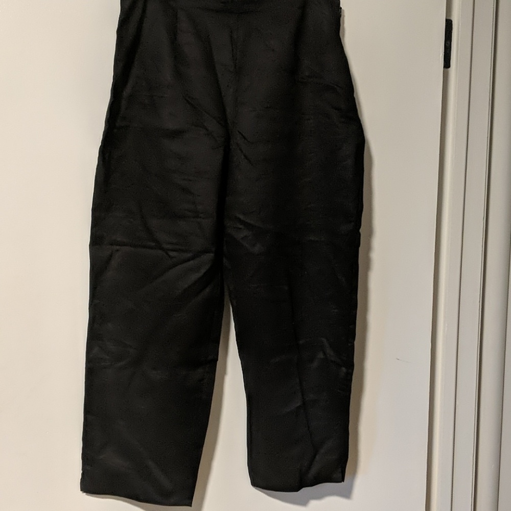 Linen Capri style pants